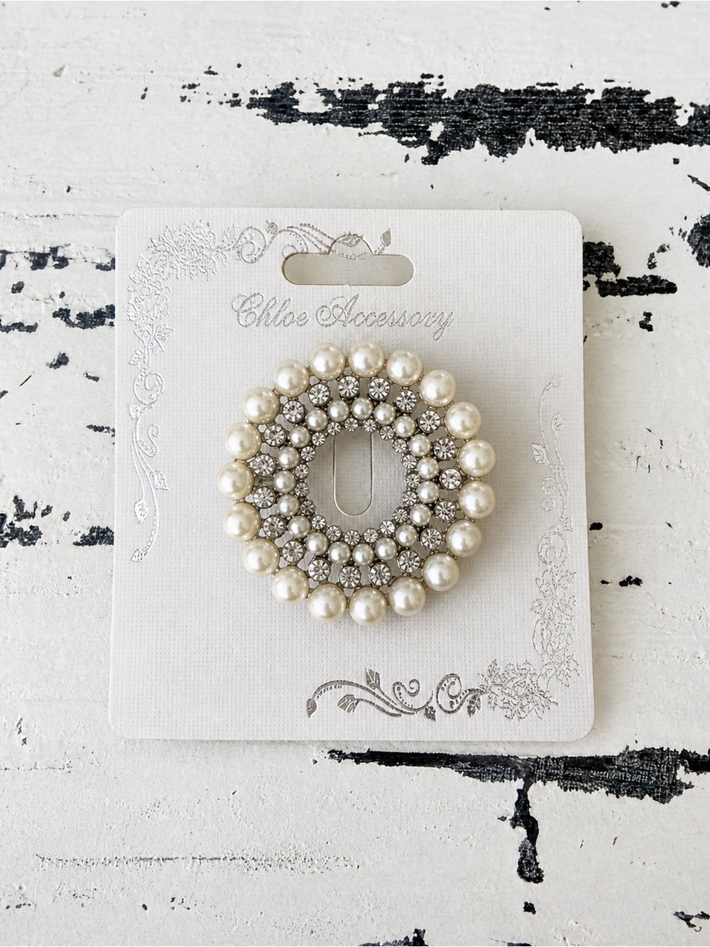 Pearl & Crystal Round Brooch - Ivory